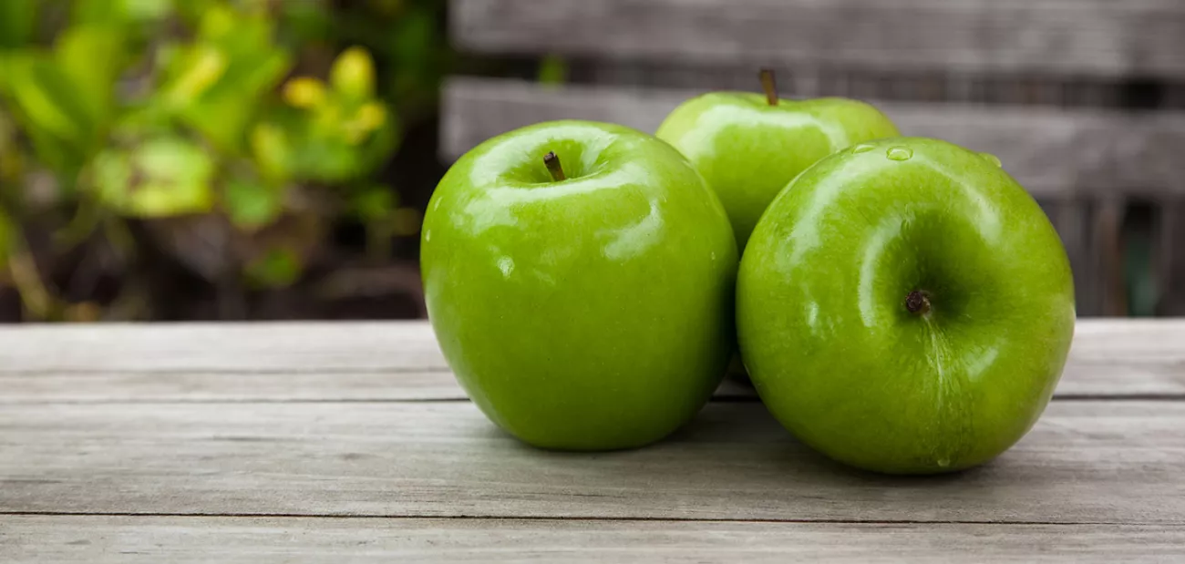 Green apples